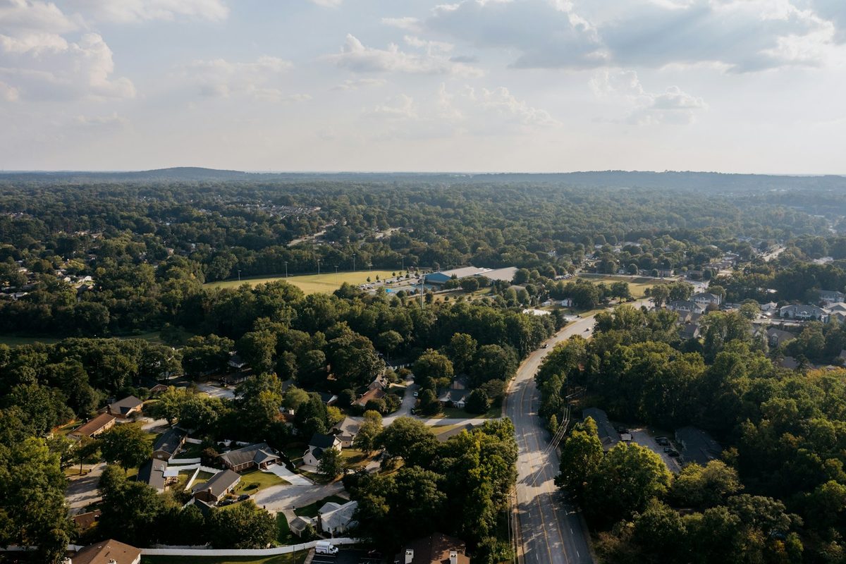 A relocation moment in a sunlit West Knoxville home — the kind of late-afternoon light that out-of-state buyers picture when they imagine moving to Farragut.